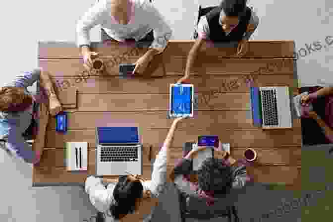 A Group Of People Sitting Around A Table In A Meeting Room Committees And The Decline Of Lawmaking In Congress (Legislative Politics And Policy Making)