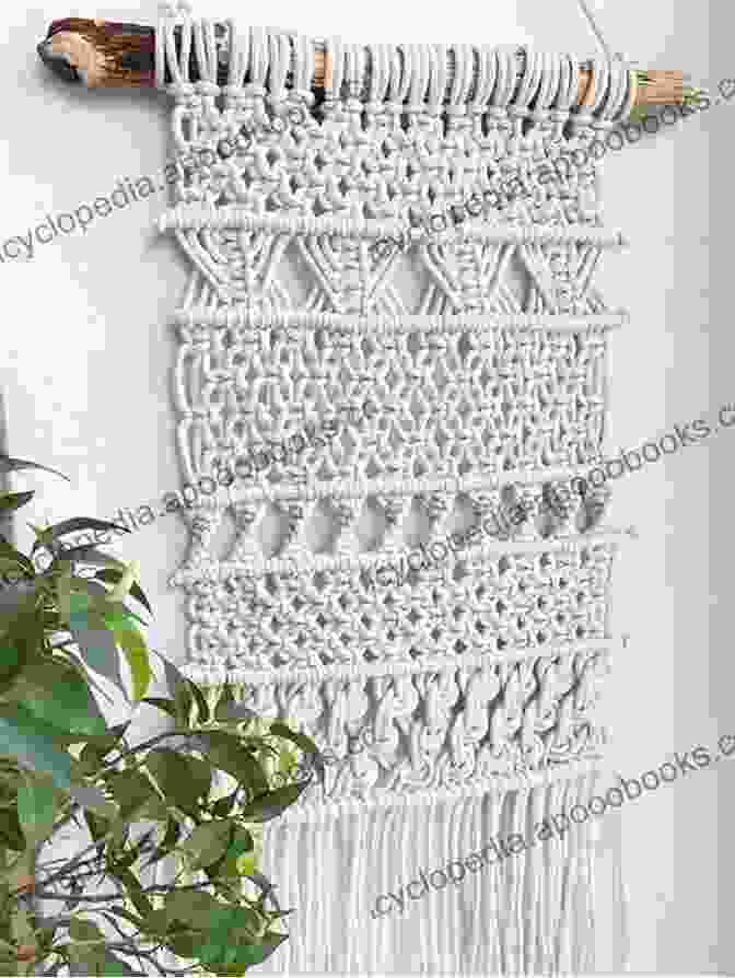 Macrame Wall Hanging With Geometric Patterns Mod Knots: Creating Jewelry And Accessories With Macrame